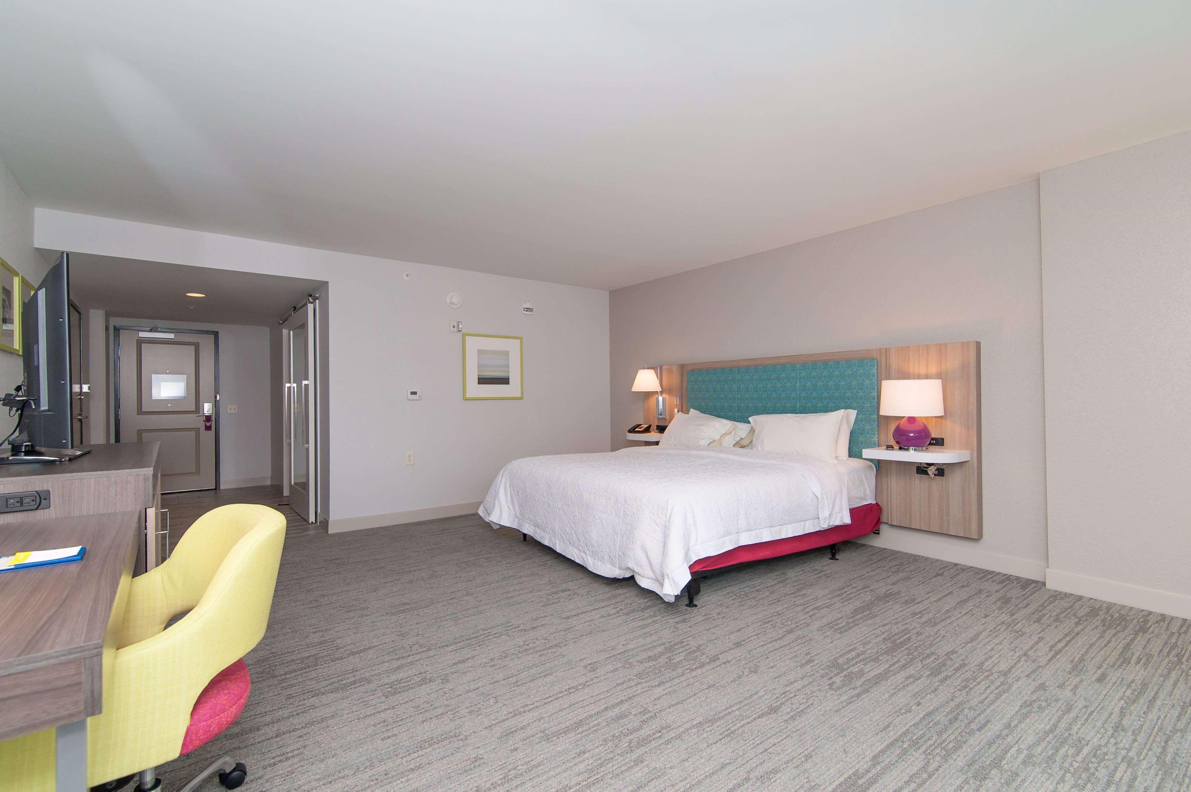 Hampton Inn Норвіч Екстер'єр фото
