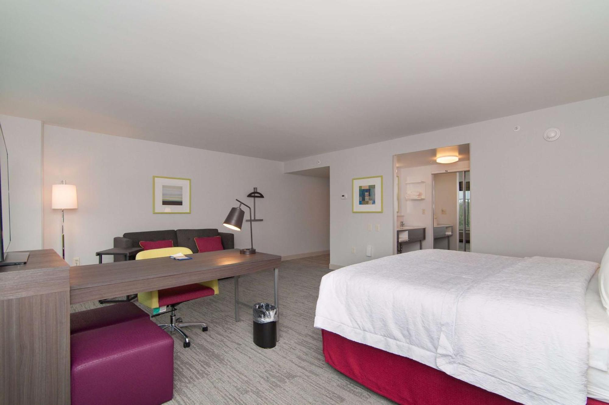 Hampton Inn Норвіч Екстер'єр фото