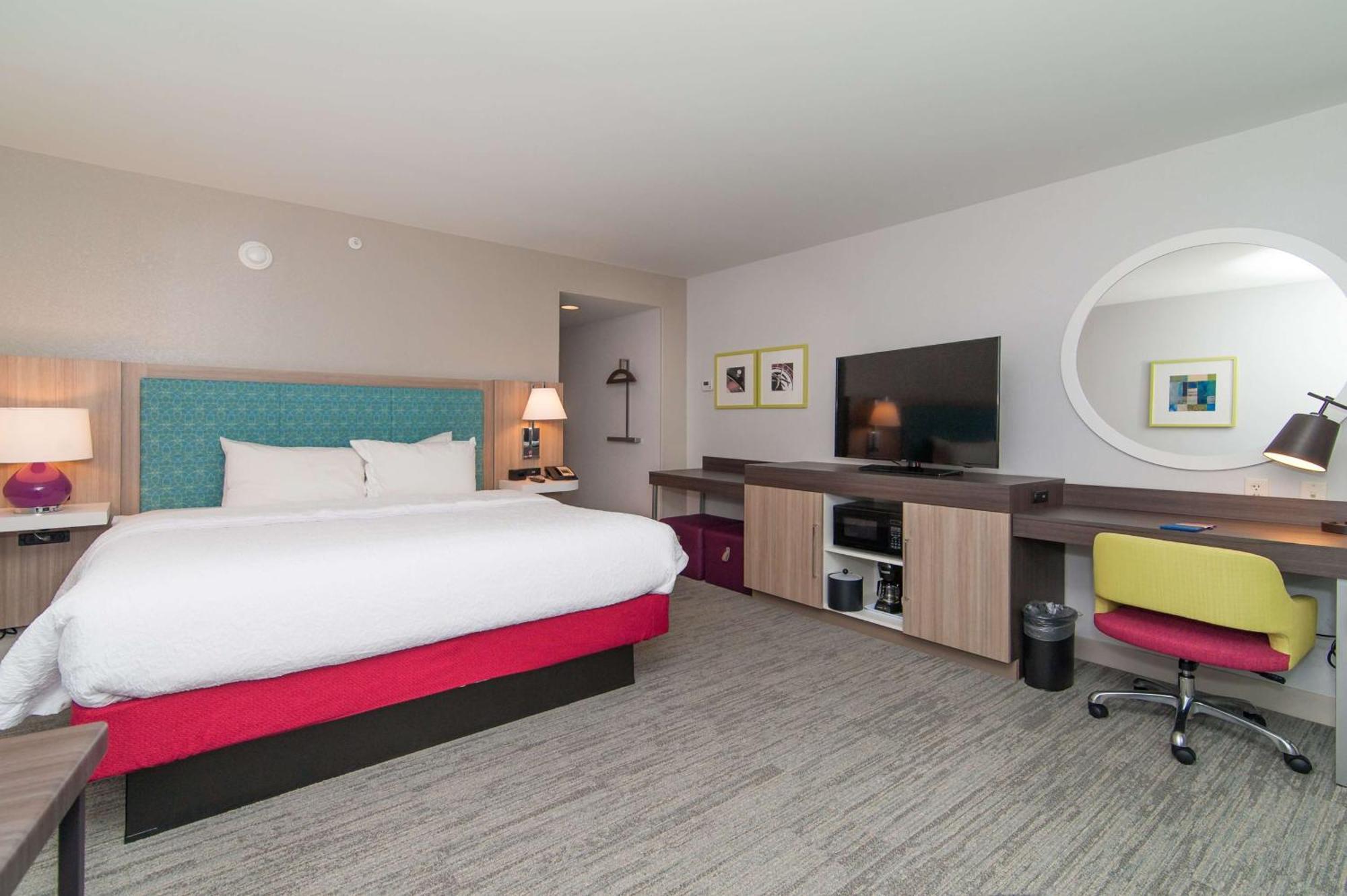 Hampton Inn Норвіч Екстер'єр фото